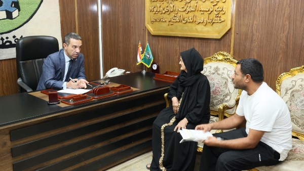 أثناء اللقاء