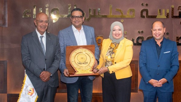 «تطوير التعليم بالوزراء» يحتفل بتخريج أول دفعة من برنامج التسويق العقاري بشهادات دولية معتمدة