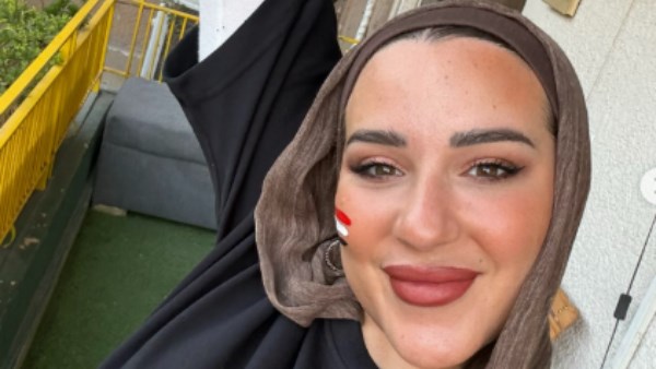  أسما شريف منير