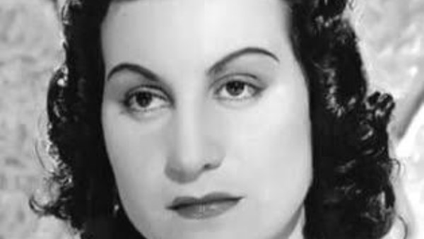 الفنانة الراحلة زوزو نبيل