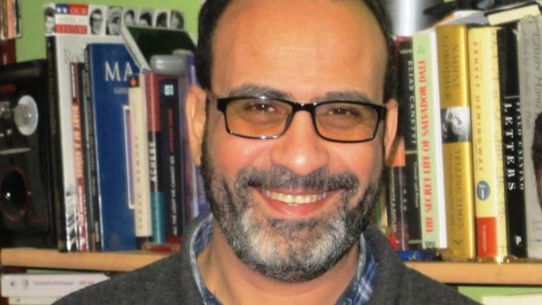 عصام زكريا