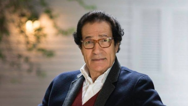 الفنان فاروق حسني 