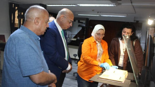 رئيس « دار الكتب والوثائق » يستقبل الدكتور خالد الشريف 