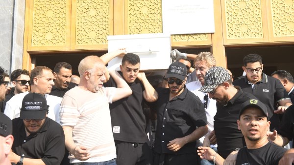 جنازة والد تامر حسني 
