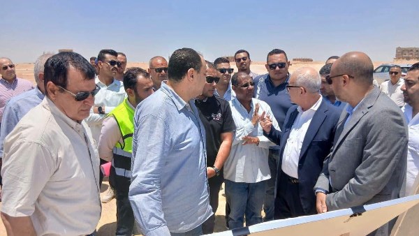 وزارة الإسكان تتابع توفيق أوضاع الأراضي المضافة للمدن الجديدة وتؤكد تسريع إجراءات التقنين والتنمية العمرانية