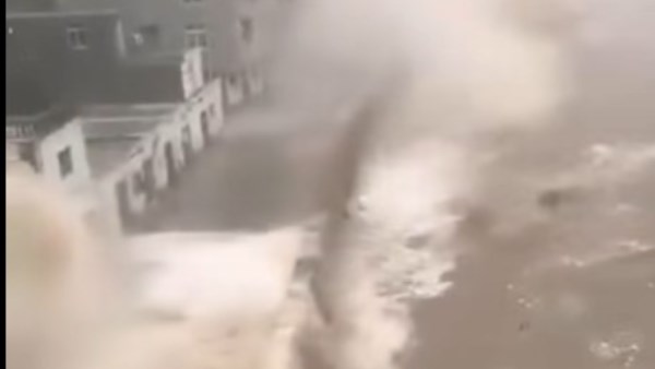 إعصار بافي يضرب الصين.. فيضانات وإجلاء مليوني شخص وتعطل حركة النقل
