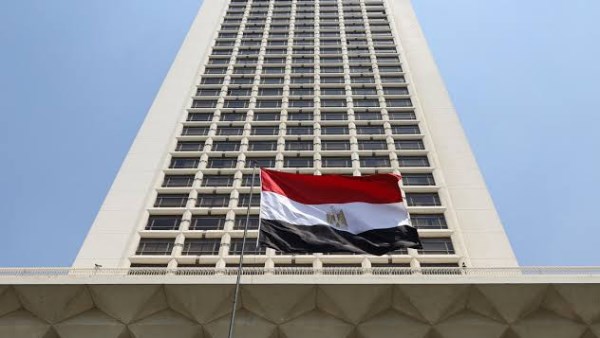 مصر تدين الهجمات الإيرانية على البحرين والأردن والكويت وتؤكد تضامنها مع الدول العربية
