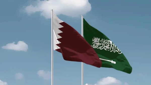 قطر والسعودية تبحثان خفض التصعيد في المنطقة وضمان حرية الملاحة بمضيق هرمز