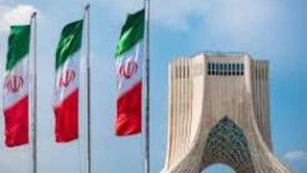 إيران تدرس مقترحات عُمانية جديدة بشأن إدارة مضيق هرمز وخفض التوتر