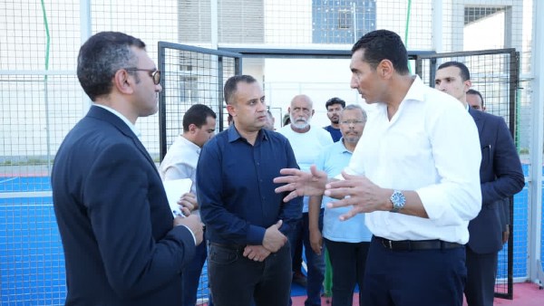 وزير الشباب والرياضة