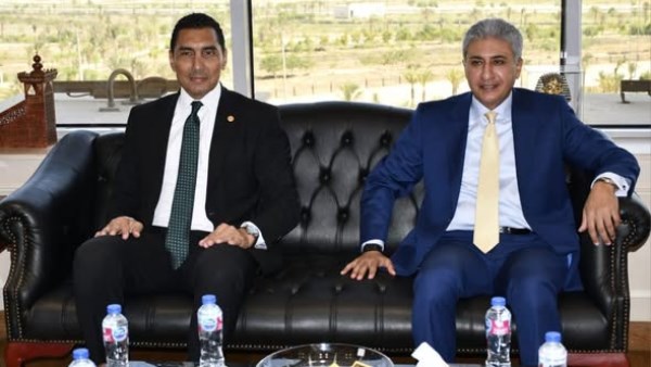 جانب من الاجتماع 