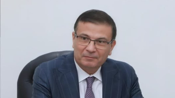 وزير الزراعة