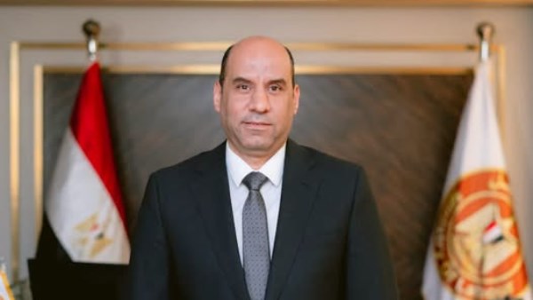 وزير العمل 