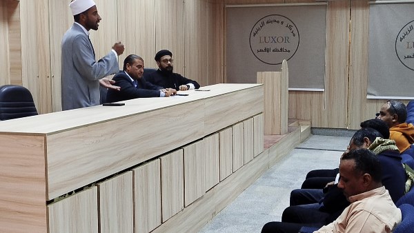 مبادرة "قرارك يفرق" تواصل فعاليتها بالأقصر