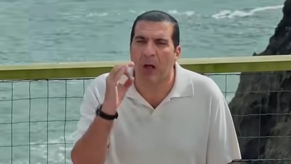 الداعية عمرو خالد