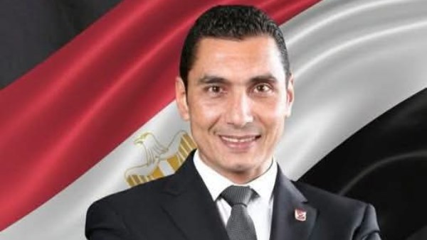 وزير الشباب والرياضة 