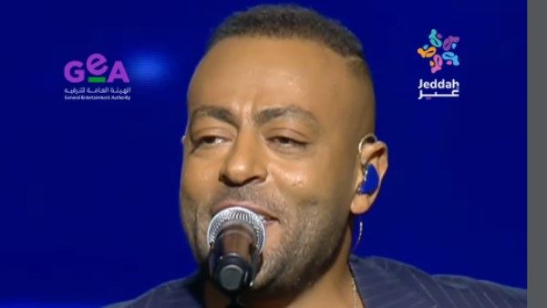 تامر عاشور