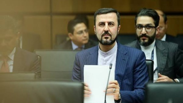  كاظم غريب آبادي