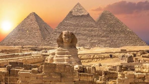الاهرامات