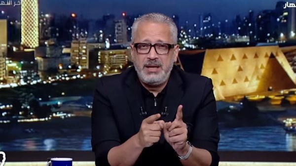  الإعلامي تامر أمين 