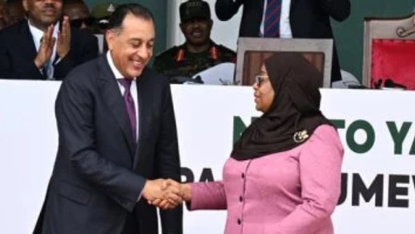رئيس الوزراء يشارك في فعاليات افتتاح مشروع سد ومحطة "جوليوس نيريري