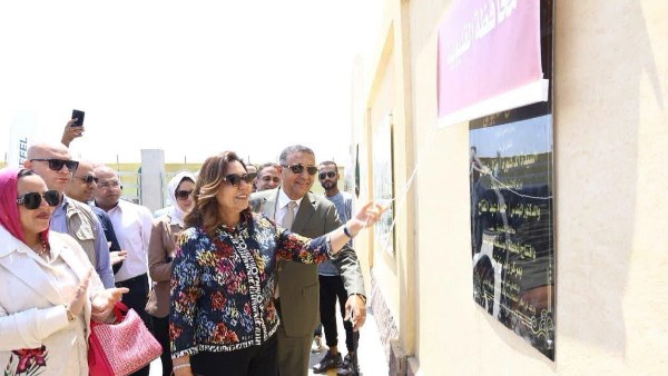وزيرة التنمية المحلية تفتتح محطتين وسيطتين للمخلفات بالقليوبية لتحسين منظومة النظافة