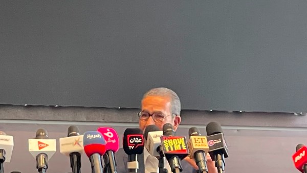 مدحت العدل 