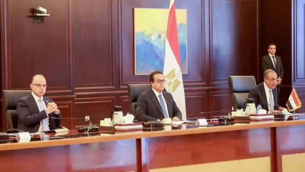 وزير الصحة والسكان
