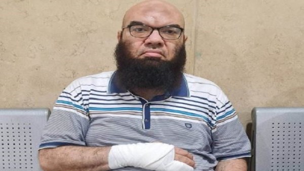 الدكتور نصر القزاز، رئيس قسم العظام بمستشفى حوش عيسى المركزي 