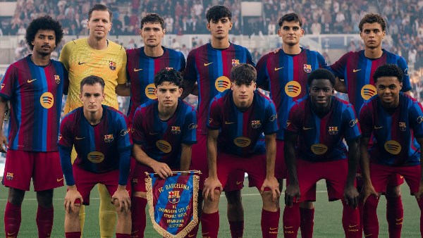 برشلونة