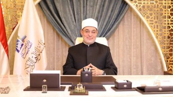  الدكتور نظير محمد عياد مفتي الجمهورية