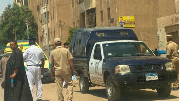 الشرطة والأسعاف 