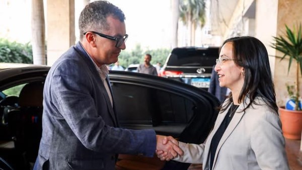 محافظ البحيرة و وزير التخطيط 