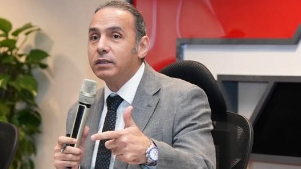  الدكتور إسلام عزام
