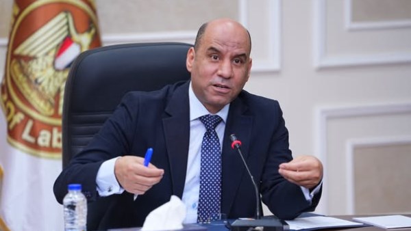 وزير العمل