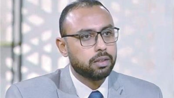 علي الإدريسي، الخبير الاقتصادي