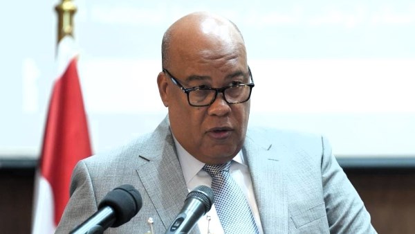 أيمن العشري، رئيس غرفة القاهرة التجارية