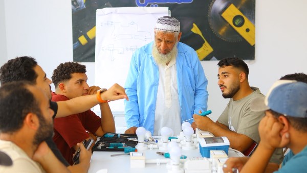 مؤسسة «صناع الخير للتنمية»