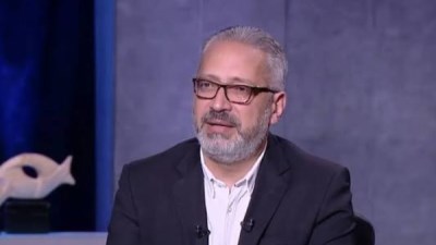  الإعلامي تامر أمين 