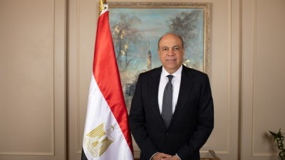 الدكتور سامح الحفني، وزير الطيران المدني