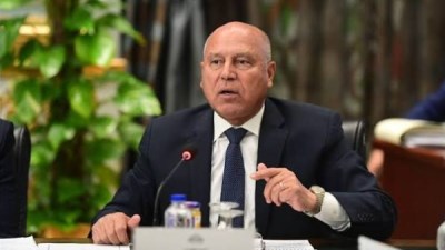 الفريق كامل الوزير وزير النقل