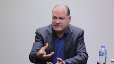 الإعلامي نشأت الديهي