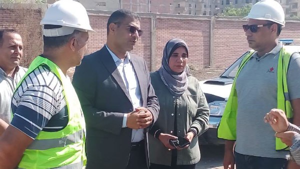 متابعة أعمال توصيل الكهرباء بمنطقة ابن زيد التابعة لمركز ومدينة المنصورة