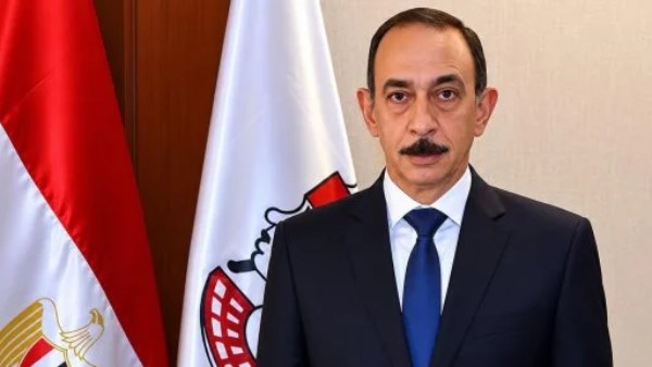 محافظ سوهاج يوجه بتوفير كشك لنجل مواطن لتأمين مصدر رزق لأسرته