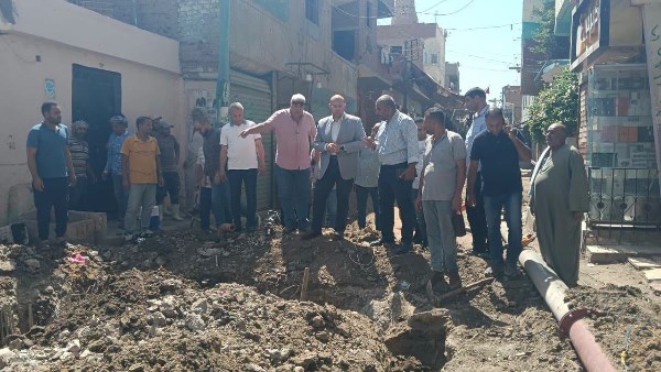 تمهيدًا للتشغيل.. الجيزة تسرّع مشروع الصرف الصحي بـ3 قرى بالعياط