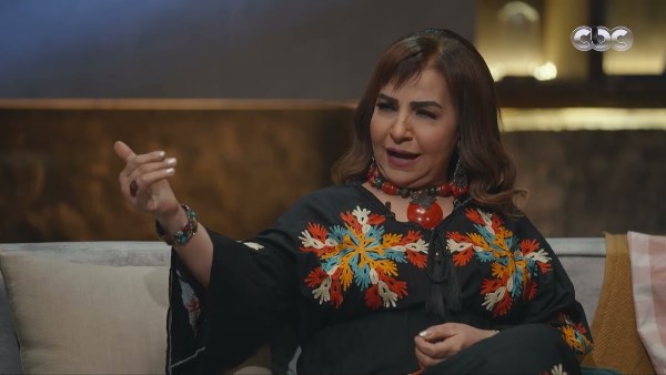 فاطمة الكاشف