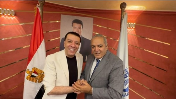 مصطفى كامل يستقبل نقيب الفنانين الأردني