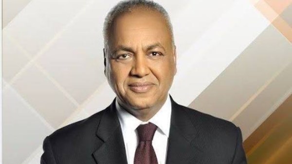 صورة ارشيفية للاعلامي مصطفي بكري 