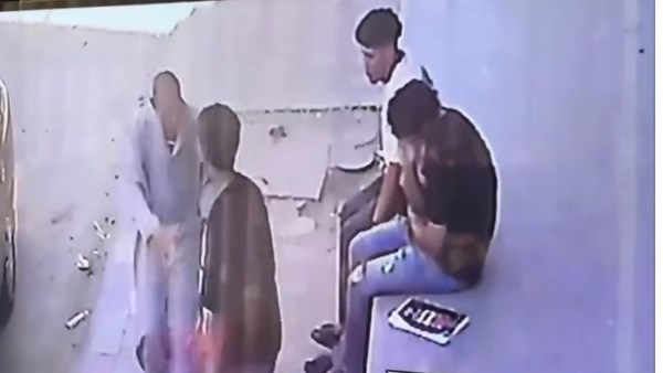 تجديد حبس 3 متهمين بالتعدي على مسن في طامية 15 يومًا