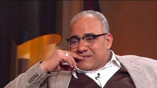  الفنان بيومي فؤاد